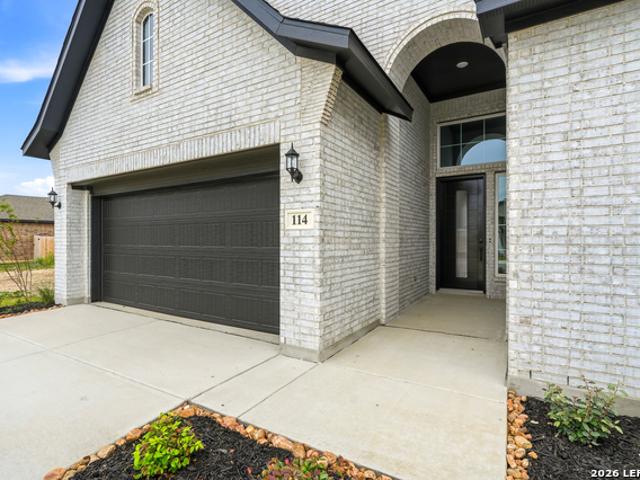 318 Mountain Oak
