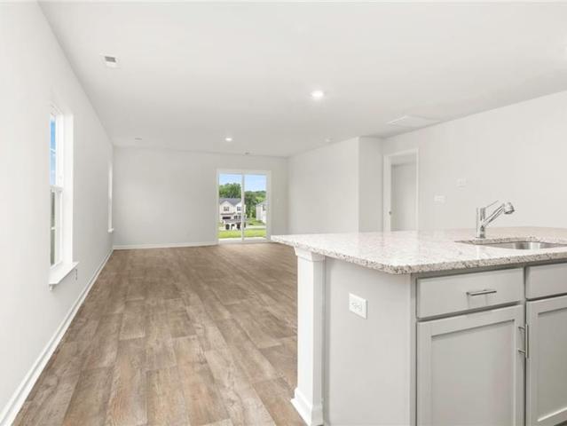 318 Mirage Drive