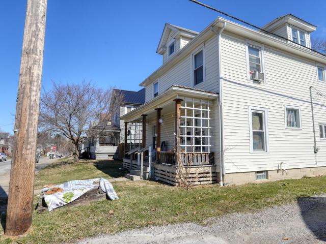 318 N 8th Street