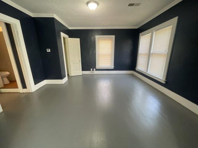 318 N 17th Street 4 Plex 2 Bedroom Apartment for Rent at 318 N 17th St, Kansas City, KS 66102 Riverview