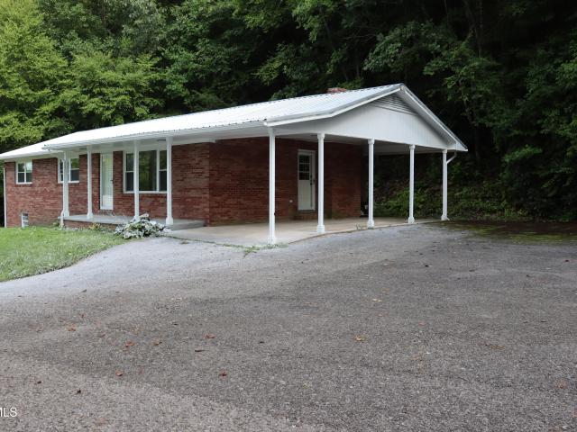 318 Southeast Kentucky Avenue