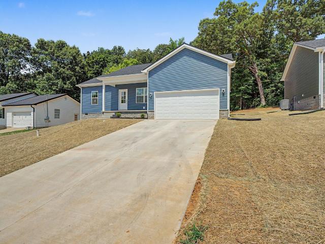 318 pine hill dr