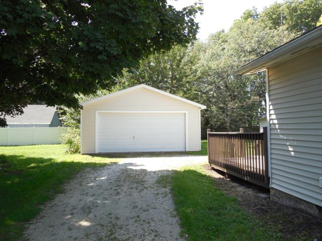 318 W Peru Street