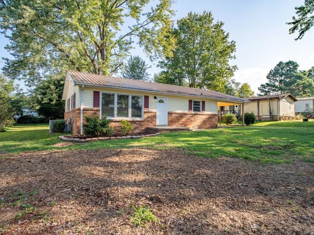 318 Tipton St