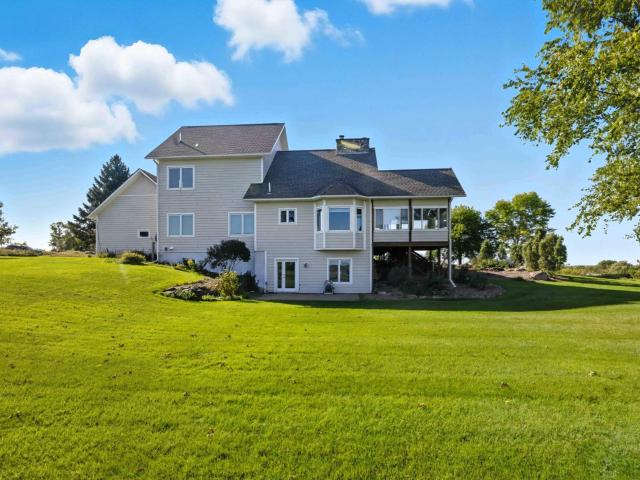 3194 Angelica Rd