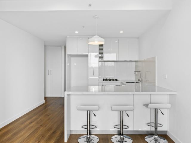 319/70 Batesford Road, Chadstone, VIC 3148 Apartment for Rent Ray White Mount Waverley