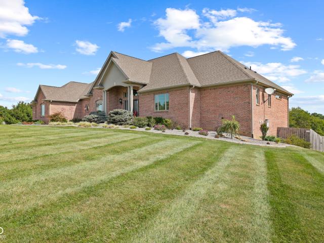 3199 Falcon Crest Drive