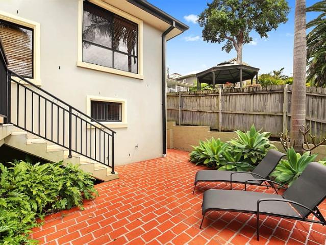3/19 Campbell Crescent, Terrigal Townhouse | Listed 30 July 2026