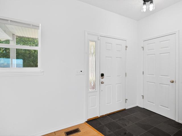 319 Cliff House Road # A/B