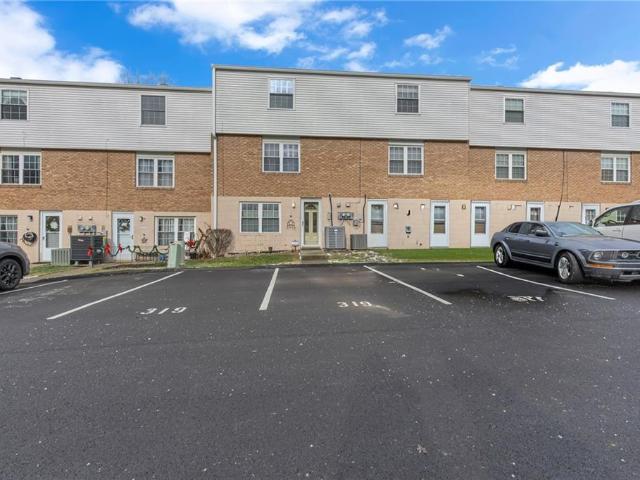 319 Bellford Ct, Cranberry Township, PA 16066 | MLS #1758