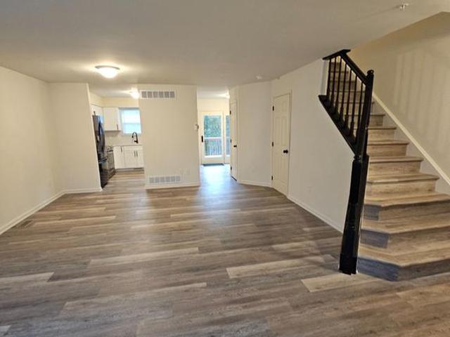 319 Buttonwoods Road