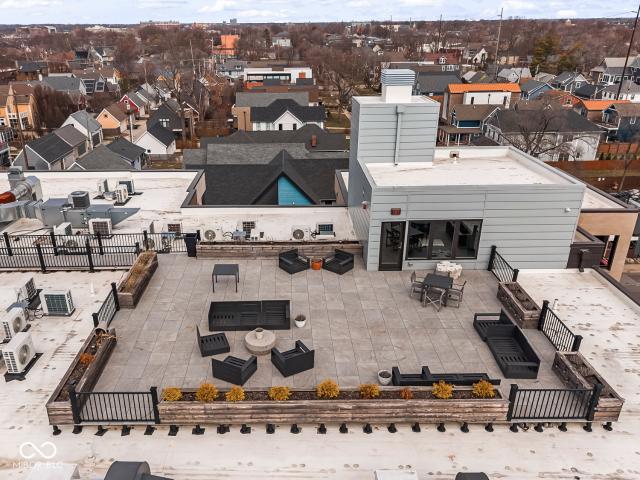 319 E 16th St, Unit 206, Indianapolis, IN 46202 | MLS #22062