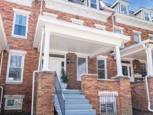 319 E University Parkway