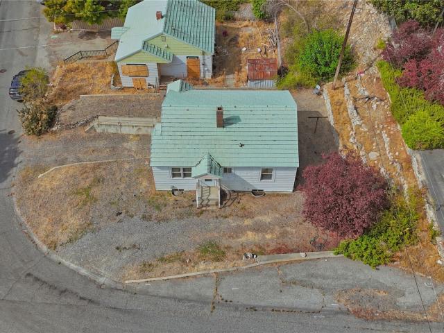 319 E Bartlett Avenue