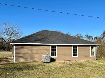 319 Hwy 48 E