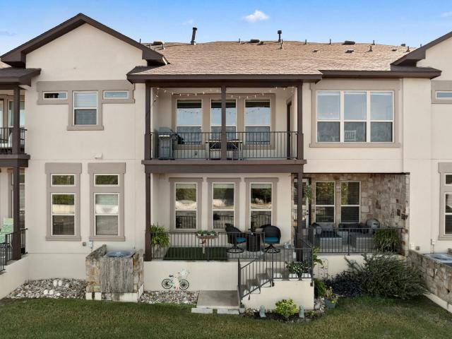 319 Lombardia Dr # 21B