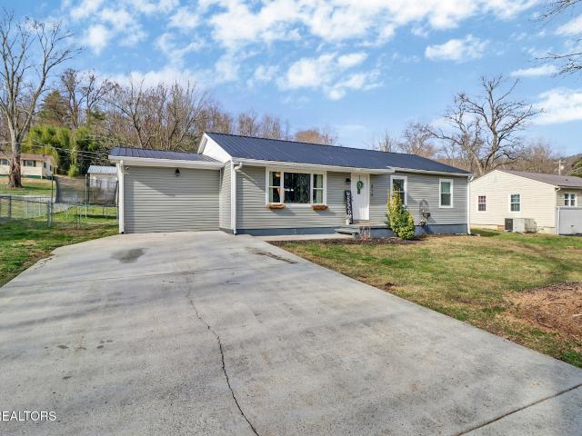 319 Meadowview Drive