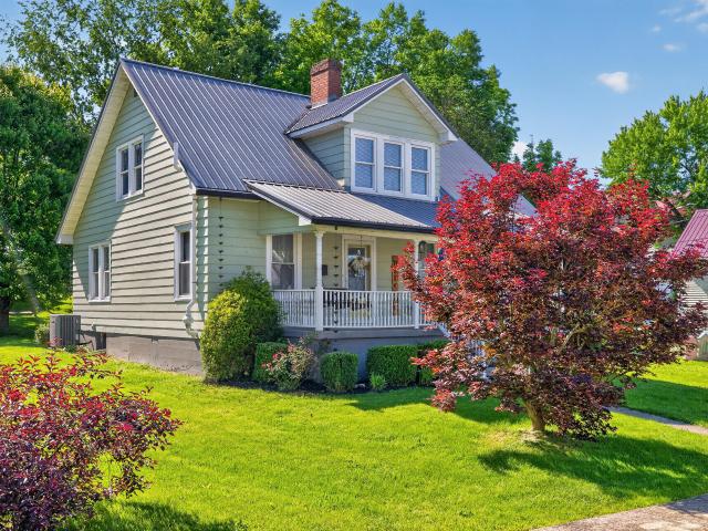 319 N Elm Street