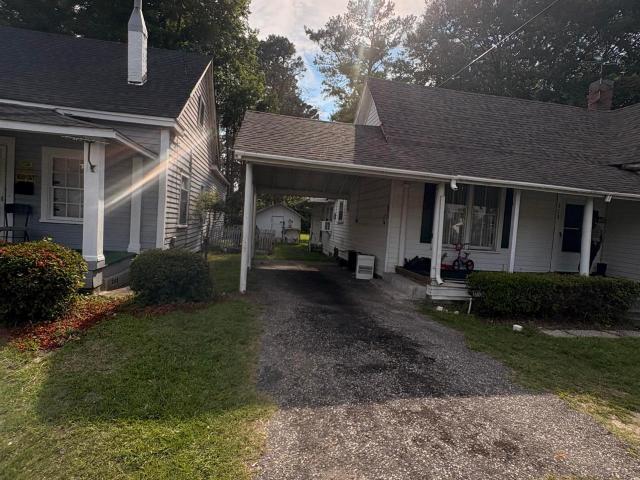 319 N Main St