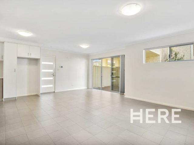 3/19 Selina Street, Innaloo WA 6018