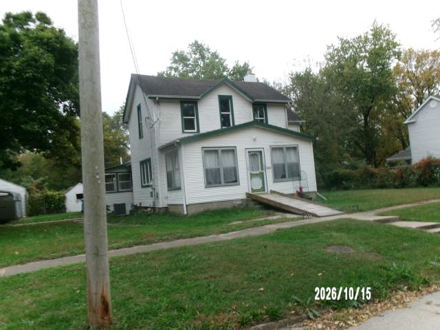 319 W Park Avenue