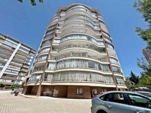3+1 6.kat Site İçi Merkezi Konum 2 Balkonlu Ebeveyn Banyo