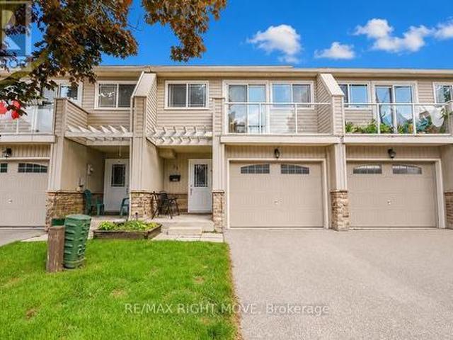 31 12 Lankin Boulevard, Orillia, ON, L3V 6T2 townhouse for sale | Listing ID S13459 | Royal LePage