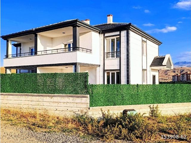 3+1 160M2 ULTRA LÜKS YAYLALIK DUBLEKS VİLLALAR