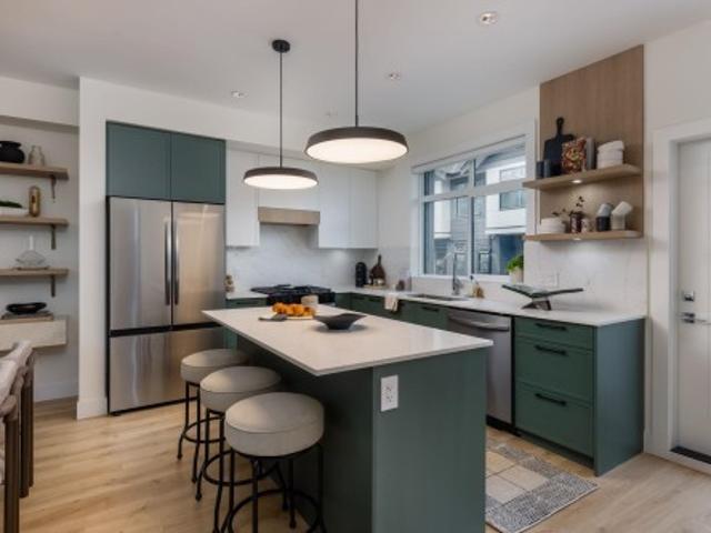 31 1742 Avenue, Surrey, BC, V3S 1P3 townhouse for sale | Listing ID R3178 | Royal LePage