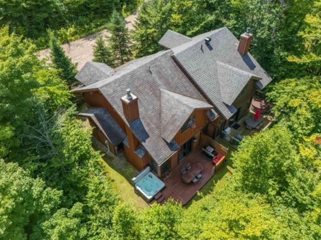 31 1Z Imp. De La Genèse, Lac Supérieur, QC, J0T 1J0 house for sale | Listing ID 15829 | Royal LePage