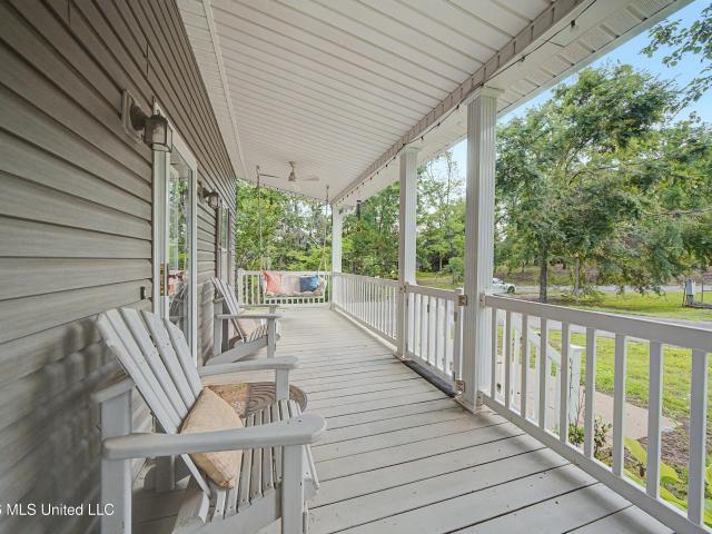 31 Tamara Trail