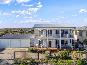 31 The Esplanade, THOMPSON BEACH, SA 5501 House for Rent