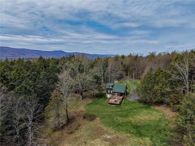 31 Van Etten Road