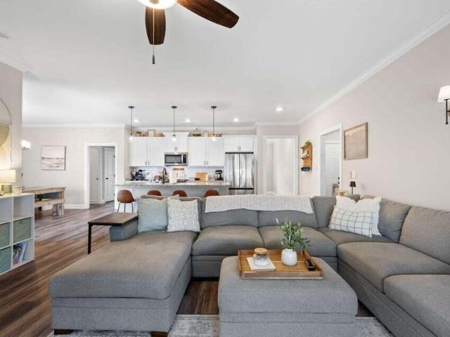 31 Winchester Drive