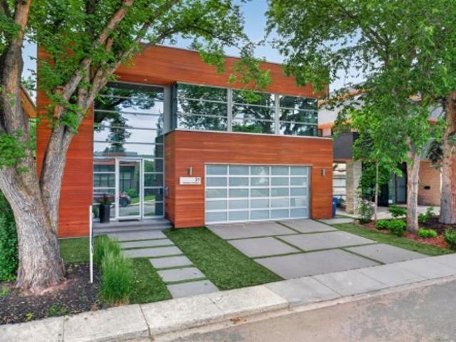 31 Windsor Crescent Sw, Calgary, AB, T2V 1V5 house for sale | Listing ID A2330 | Royal LePage