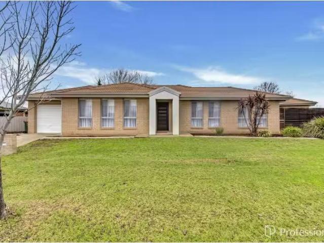 31 Woomera Place, GLENFIELD PARK House for rent Listed by Imo.