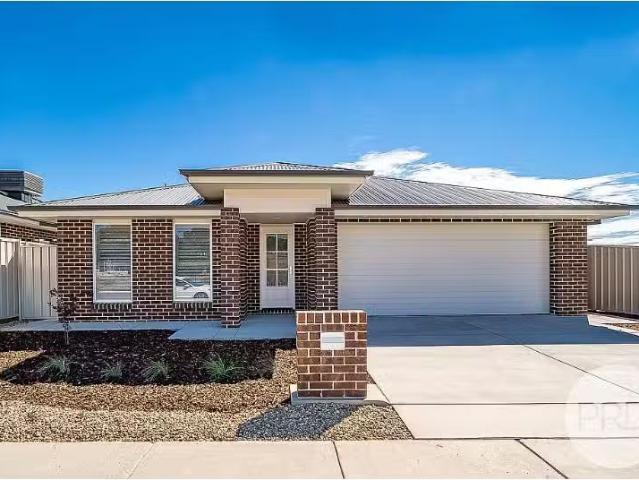 31 Ah Ket Avenue, Lloyd House for rent Listed by Leasing Cons.