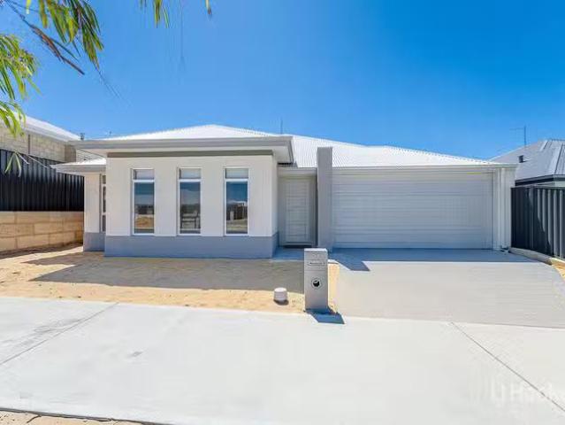 31 Angalore Road, Madora Bay, WA 6210