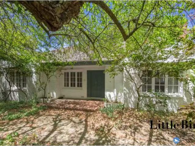 31 Arthur Circle, Griffith House for rent Listed by Zhanna Bo.