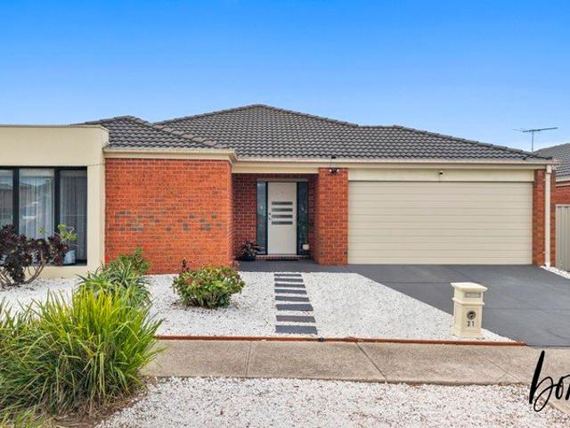 31 Ballybunion Avenue, Craigieburn Space, Sunlight & Family Living
