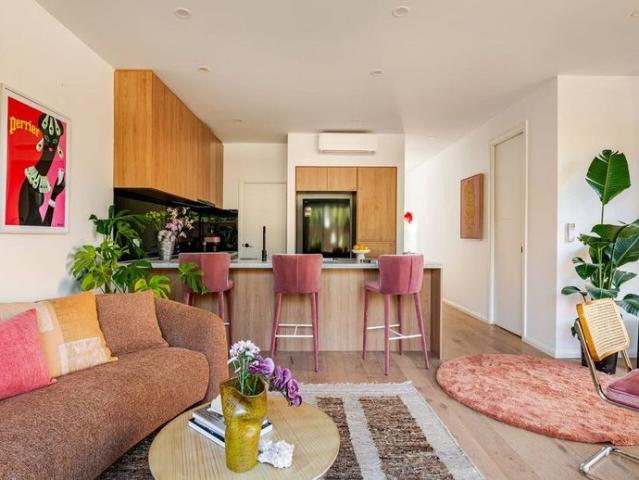 3+1 Bedroom Townhouse Box Hill South