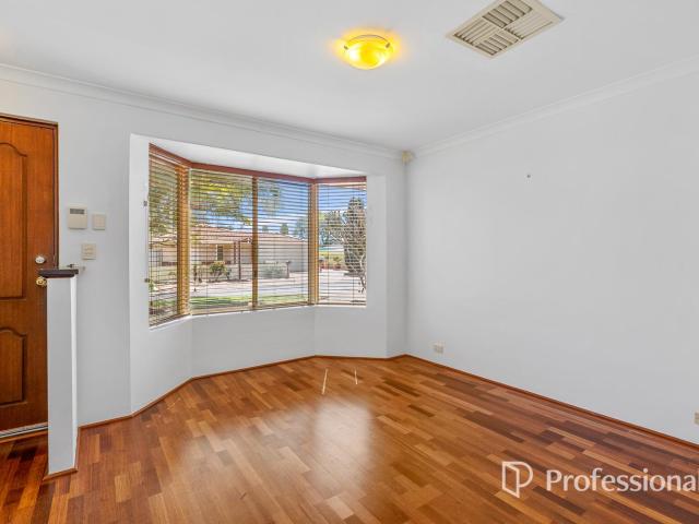 31 Beenan ElbowSouth Guildford WA 6055, Australia