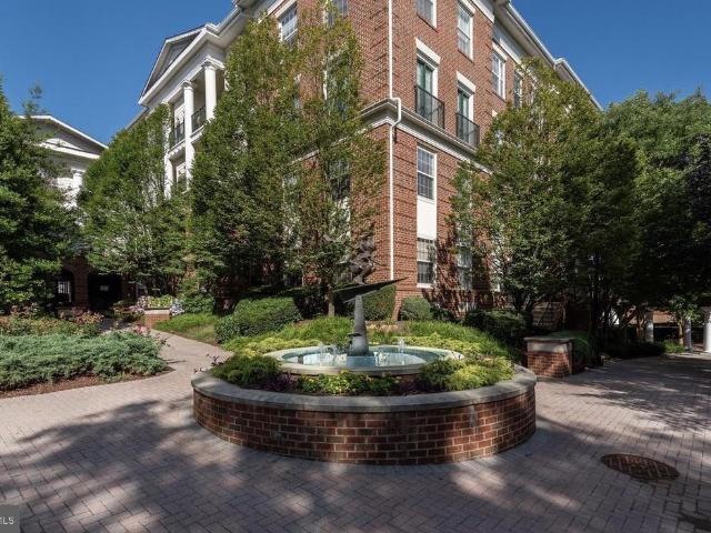 31 Booth St, Unit B55, Gaithersburg, MD 20878 | MLS #MDMC2225