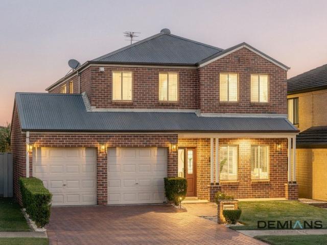 31 Boronia is Voyager Point living in euphoria. Designed to maximize every inch of the interior. Postcard perfect is how you'd describe the exterior