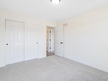 31 Bluestem Ct, Lake St. Louis, MO 63367 | MLS #26004