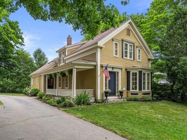 31 Broadway, Hanover, MA 02339