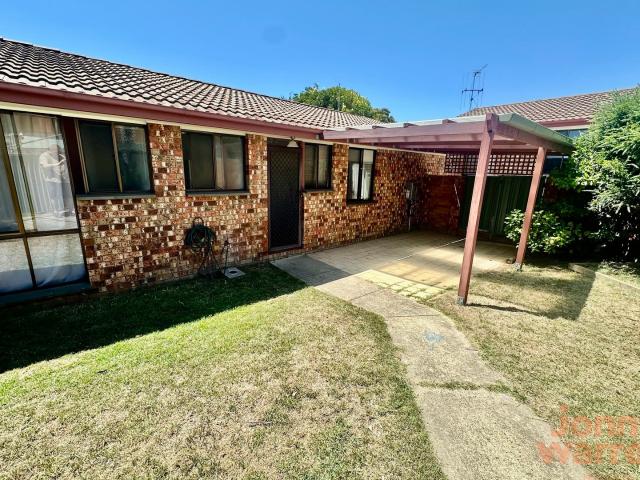 3/1 Bradbury Close, Karabar NSW 2620 Townhouse For Rent | Domain