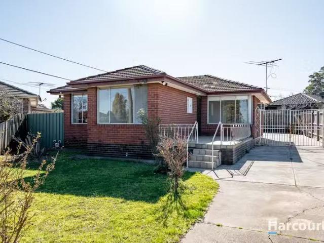 31 Cambridge Way, CAMPBELLFIELD, VIC 3061 House for Rent