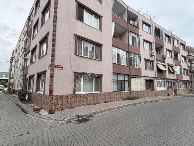 3+1 Cadde Üzeri Giriş Kat Gönen Jandarma Komutanlığına Yakın