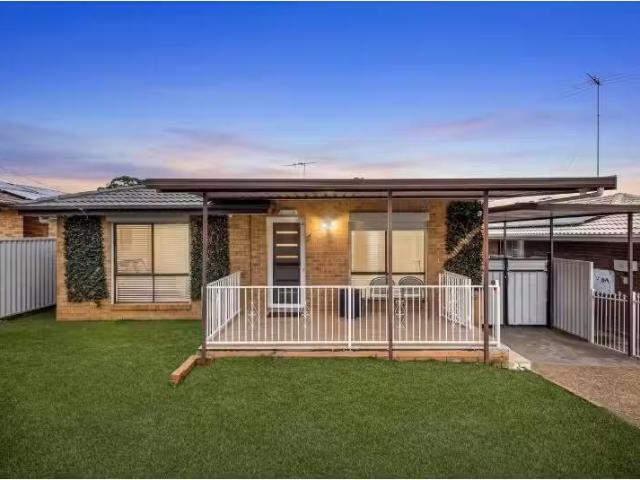 31 Calala Street, MOUNT DRUITT House for rent Listed by Antho.